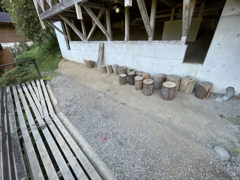 バーベキュー場、多目的スペース