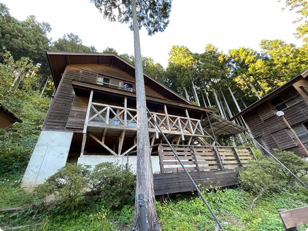 大型コテージ11号棟 正面